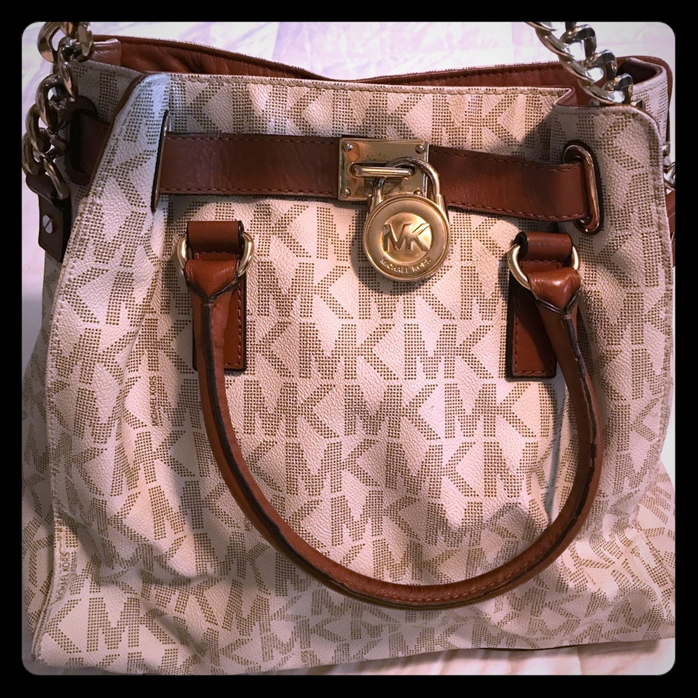 Michael kors authentic purse